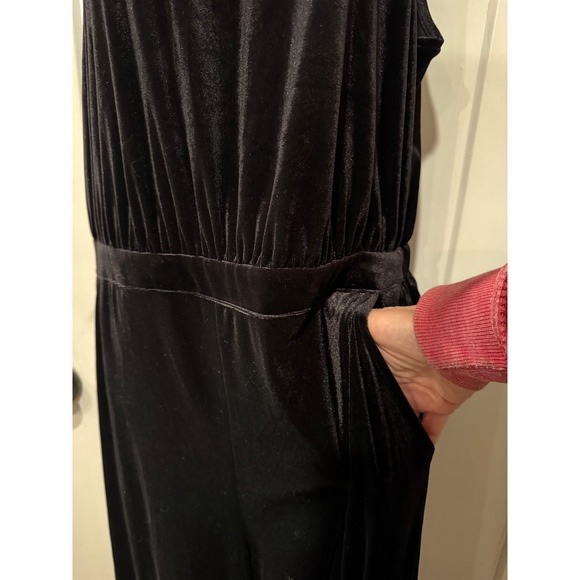 Black Velvet Halter Neck Wide Leg Jumpsuit Women's A New Day brand - Picture 5 of 11